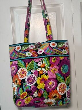 Vera Bradley Floral Quilted Tote Bag Colorful Boho Purse